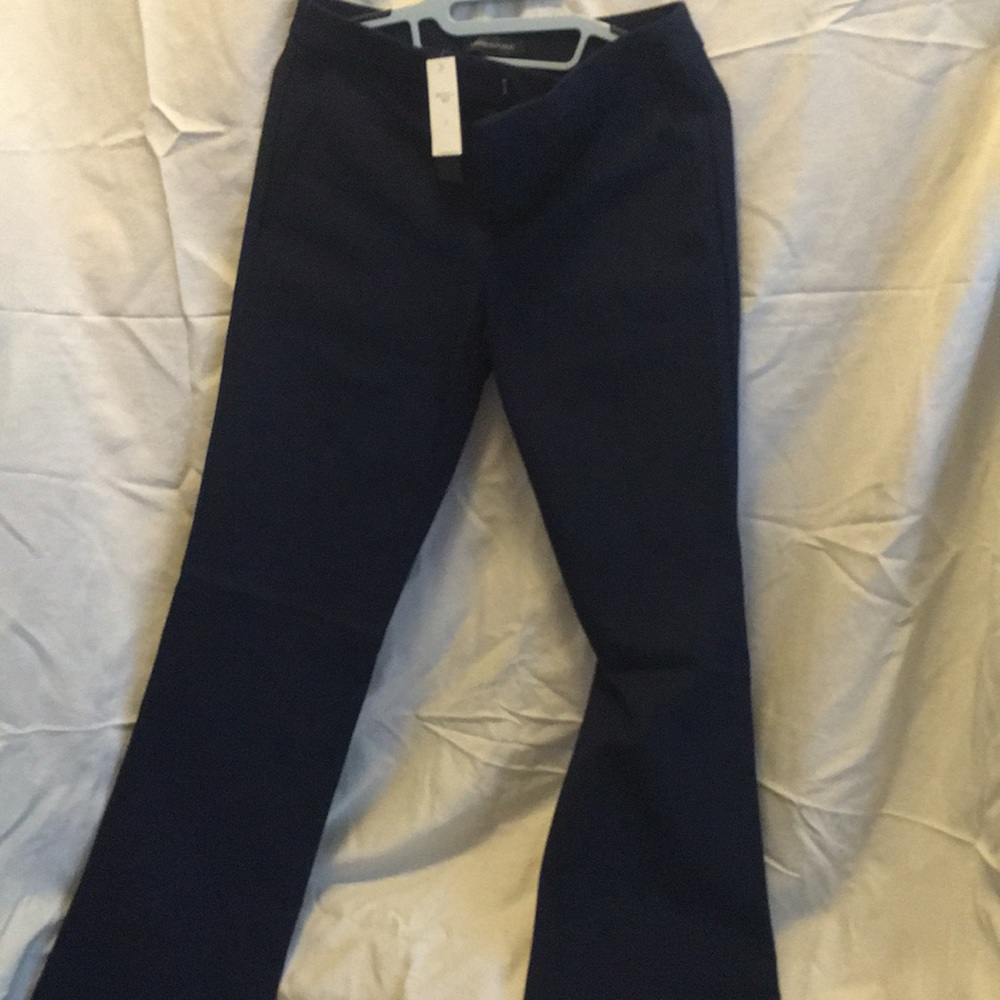 Size 2 must see NWT banana republic navy pants - Picture 1 of 7